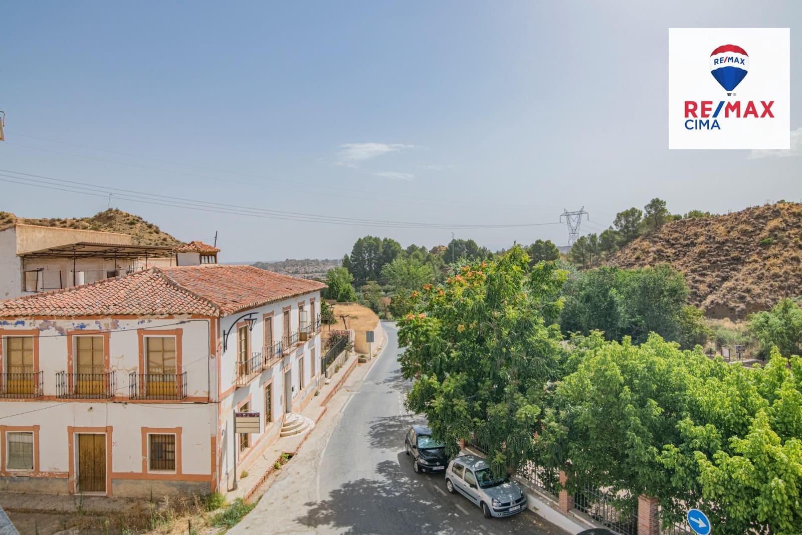 27 Zimmer Hotel zu verkaufen in Cortes y Graena mit Garage - 550.000 € (Ref: 8574370)