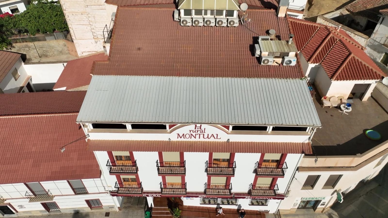 27 Zimmer Hotel zu verkaufen in Cortes y Graena mit Garage - 550.000 € (Ref: 8574370)