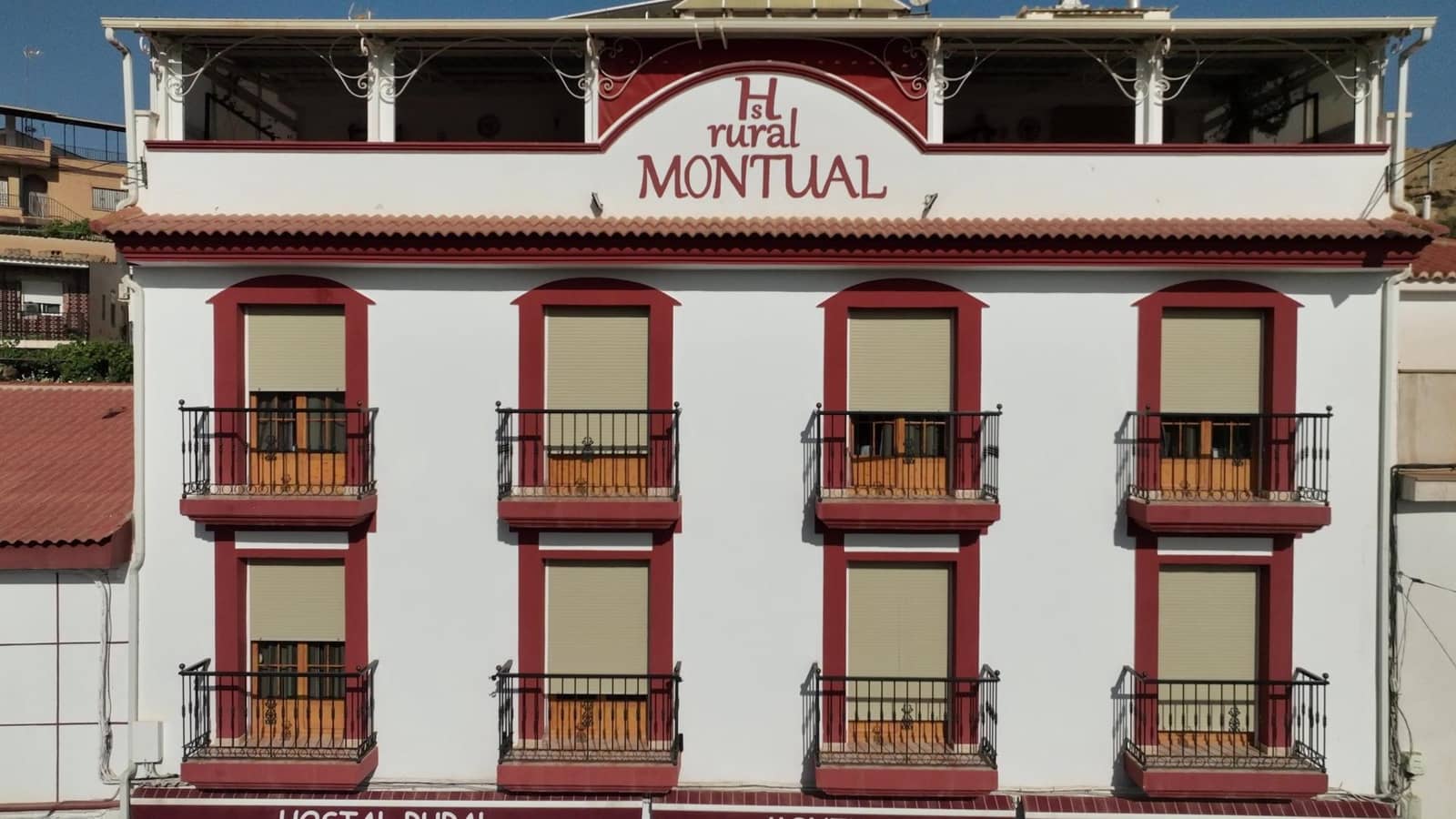 27 Zimmer Hotel zu verkaufen in Cortes y Graena mit Garage - 550.000 € (Ref: 8574370)