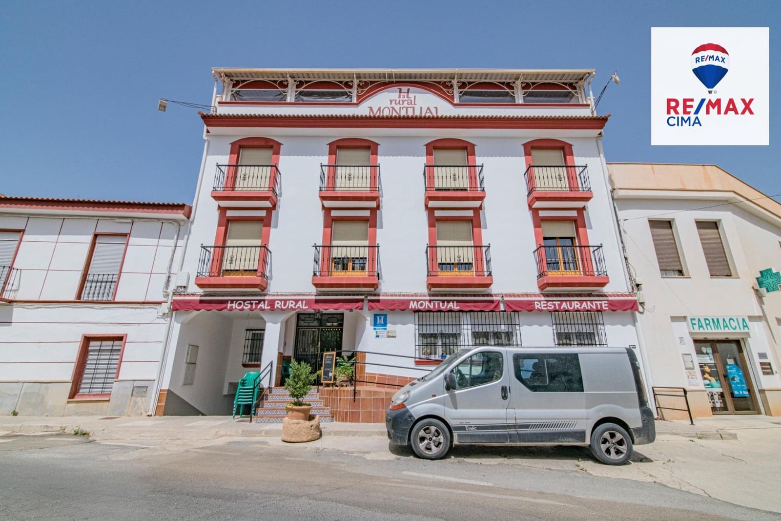 27 Zimmer Hotel zu verkaufen in Cortes y Graena mit Garage - 550.000 € (Ref: 8574370)