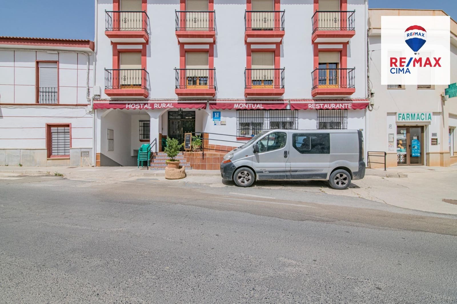 27 Zimmer Hotel zu verkaufen in Cortes y Graena mit Garage - 550.000 € (Ref: 8574370)