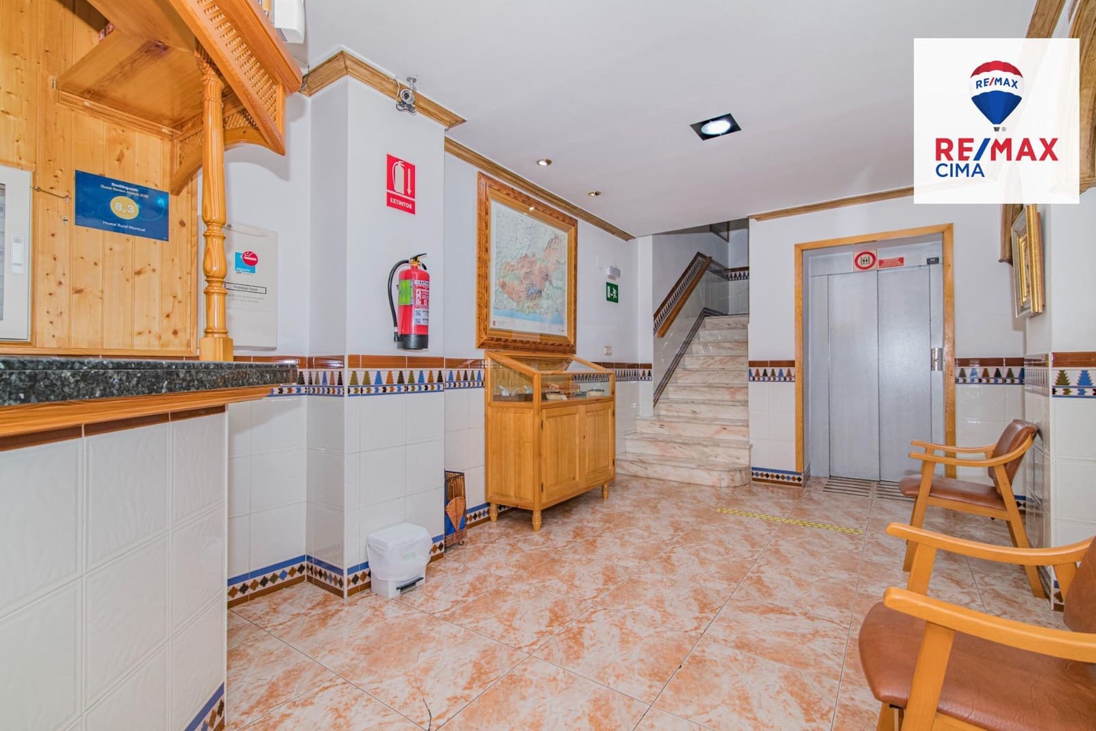 27 Zimmer Hotel zu verkaufen in Cortes y Graena mit Garage - 550.000 € (Ref: 8574370)