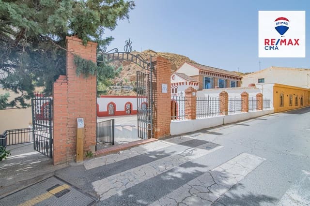 27 Zimmer Hotel zu verkaufen in Cortes y Graena mit Garage - 550.000 € (Ref: 8574370)