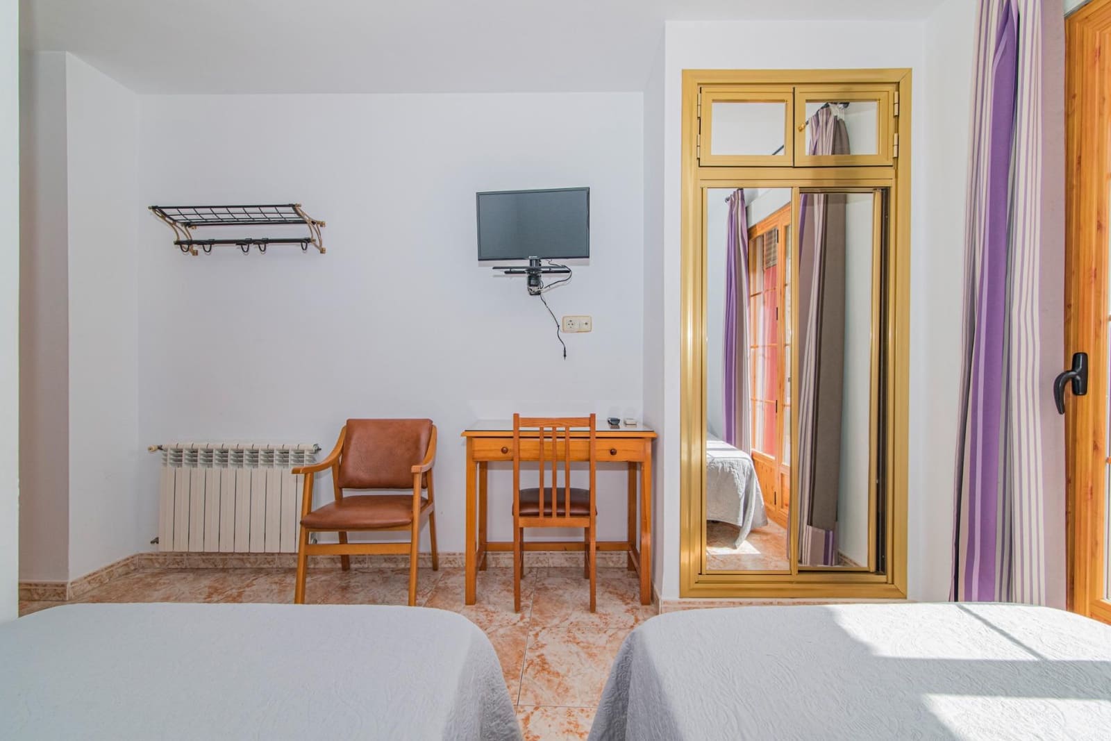 27 camera da letto Hotel in vendita in Cortes y Graena con garage - 490.000 € (Rif: 8574370)