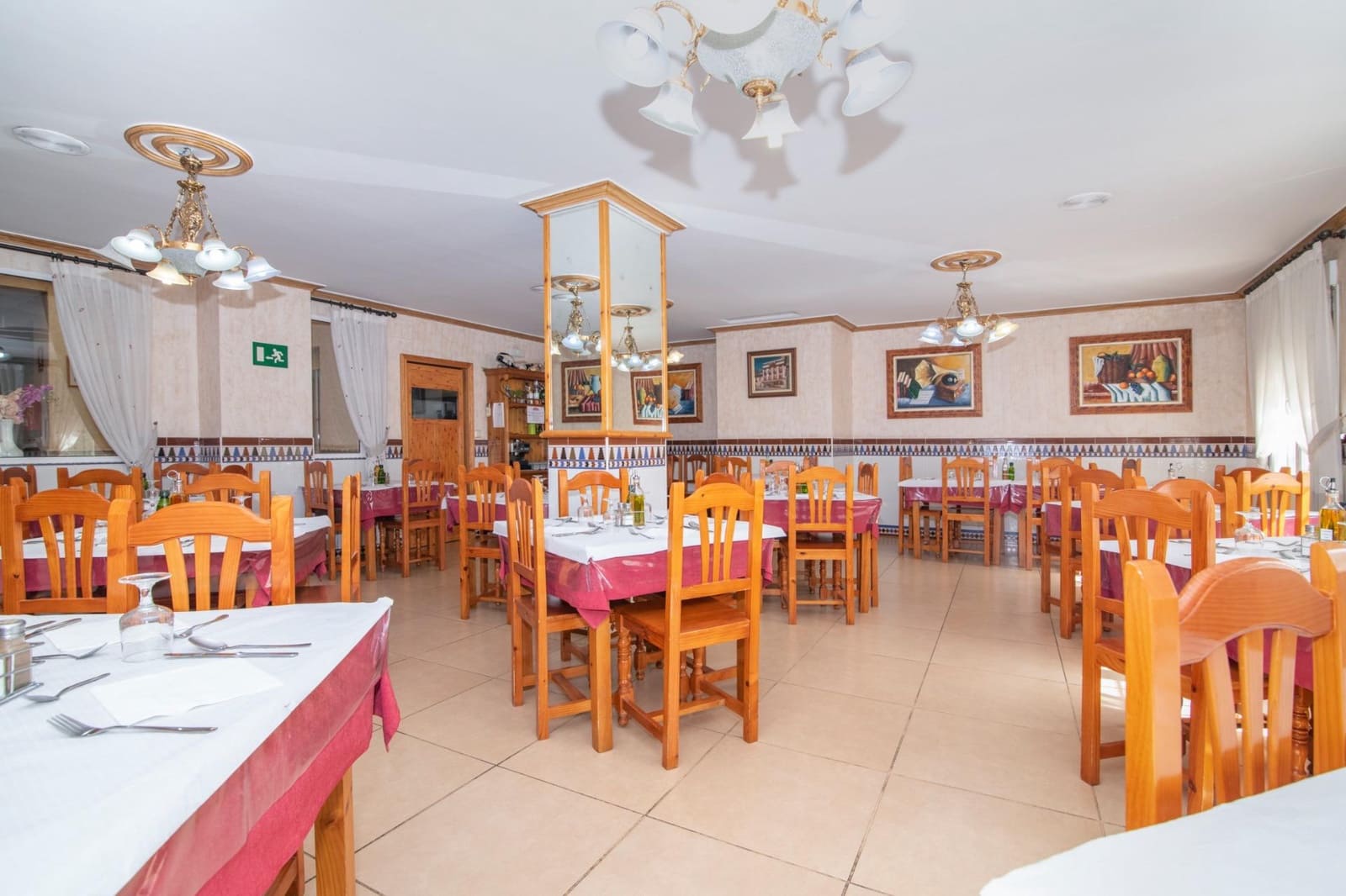 27 camera da letto Hotel in vendita in Cortes y Graena con garage - 490.000 € (Rif: 8574370)