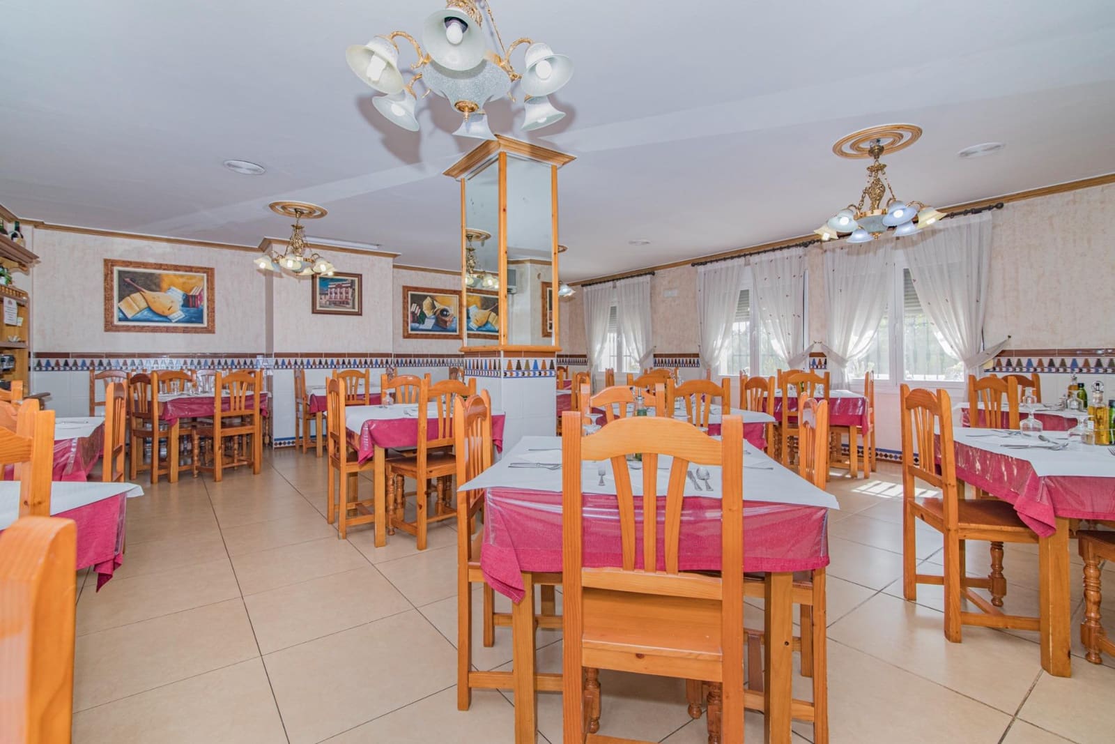 27 camera da letto Hotel in vendita in Cortes y Graena con garage - 490.000 € (Rif: 8574370)