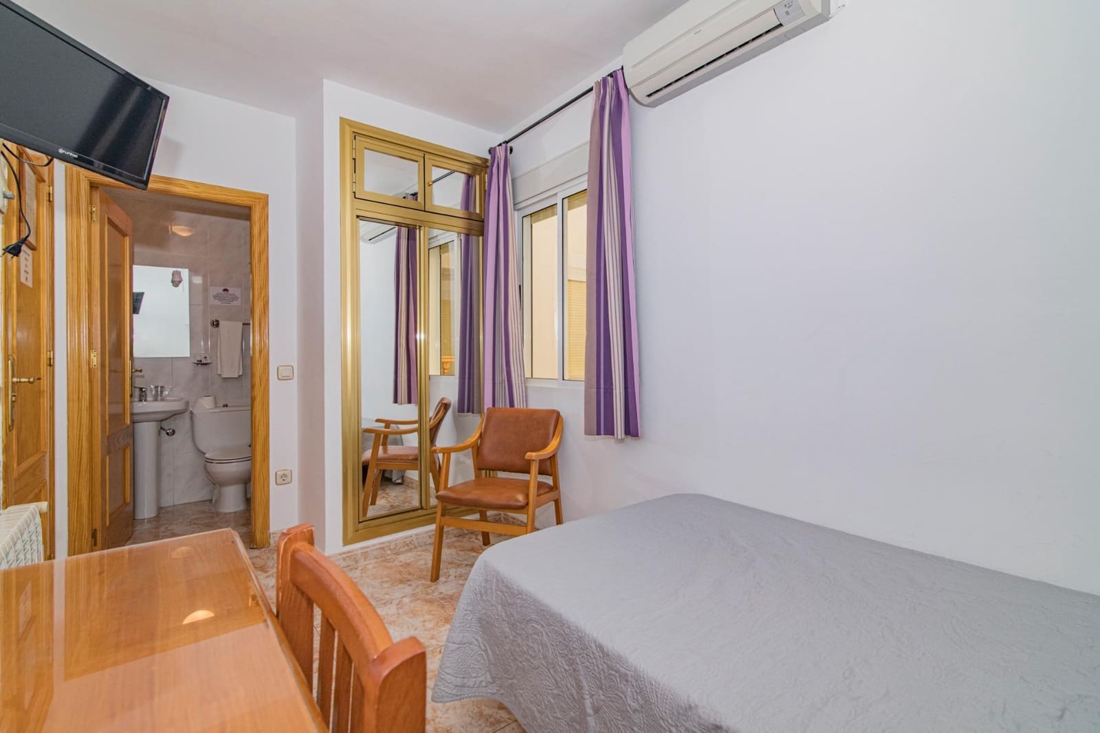 27 camera da letto Hotel in vendita in Cortes y Graena con garage - 490.000 € (Rif: 8574370)