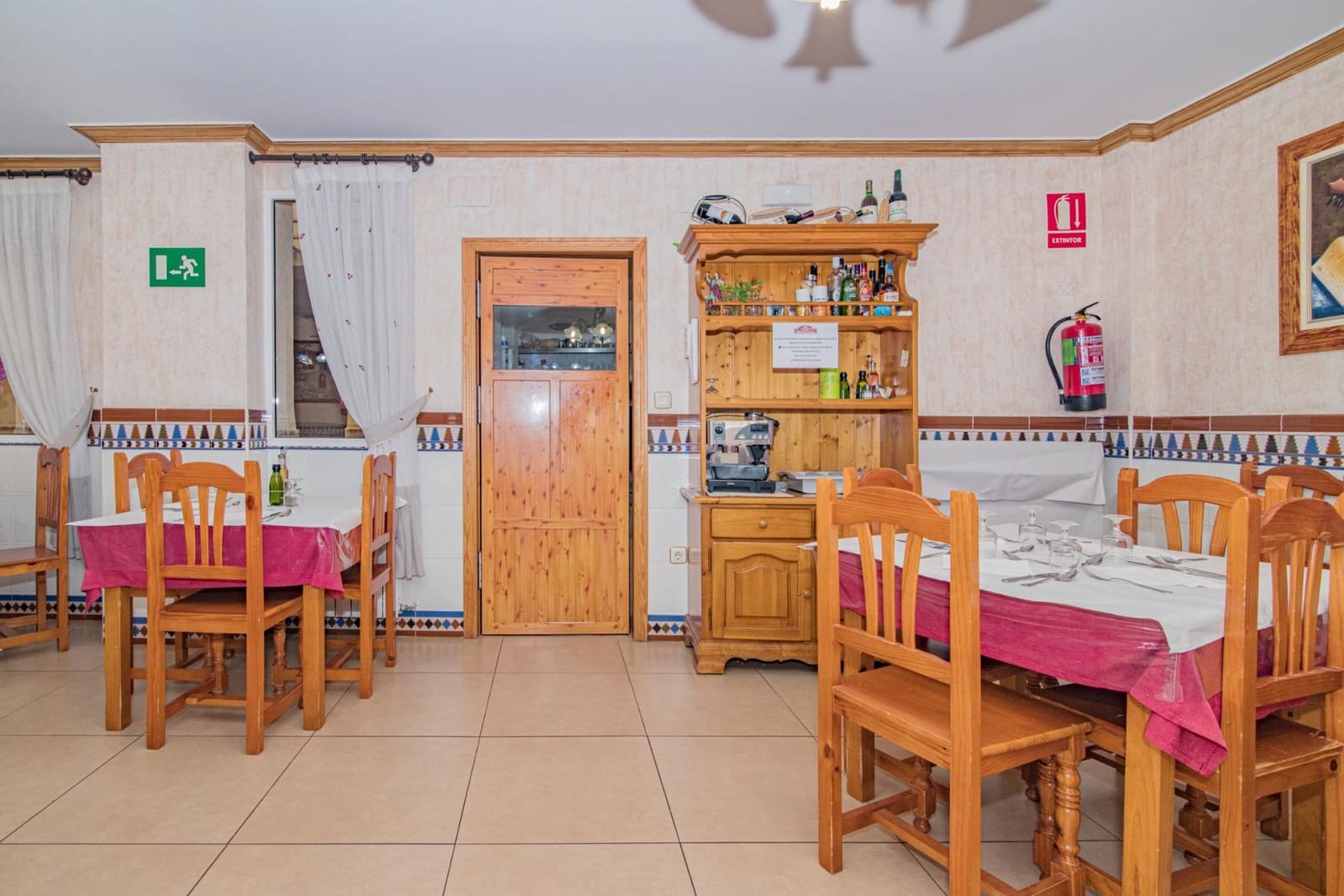 27 camera da letto Hotel in vendita in Cortes y Graena con garage - 490.000 € (Rif: 8574370)