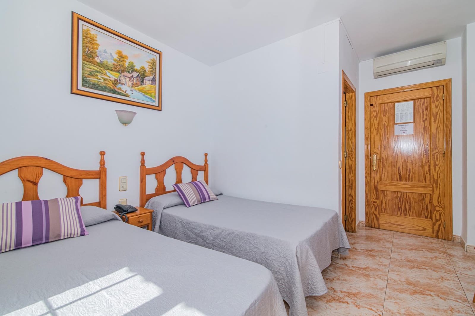 27 camera da letto Hotel in vendita in Cortes y Graena con garage - 490.000 € (Rif: 8574370)