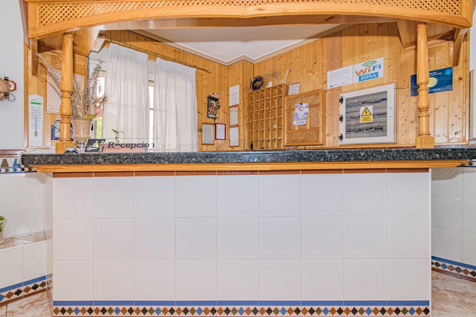 27 camera da letto Hotel in vendita in Cortes y Graena con garage - 490.000 € (Rif: 8574370)