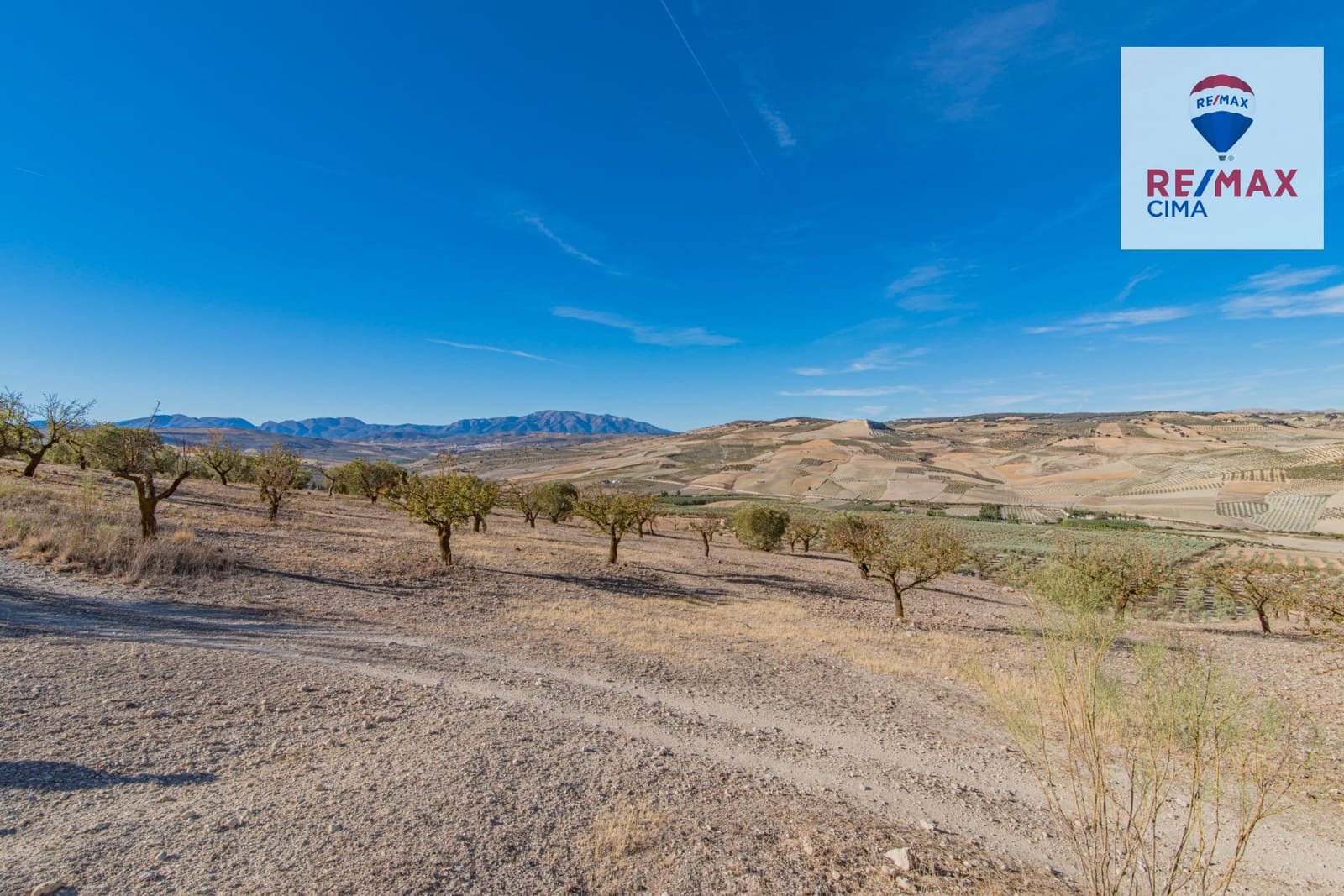 Terreno Não Urbanizado para venda em Alhama de Granada - 69 000 € (Ref: 8578155)