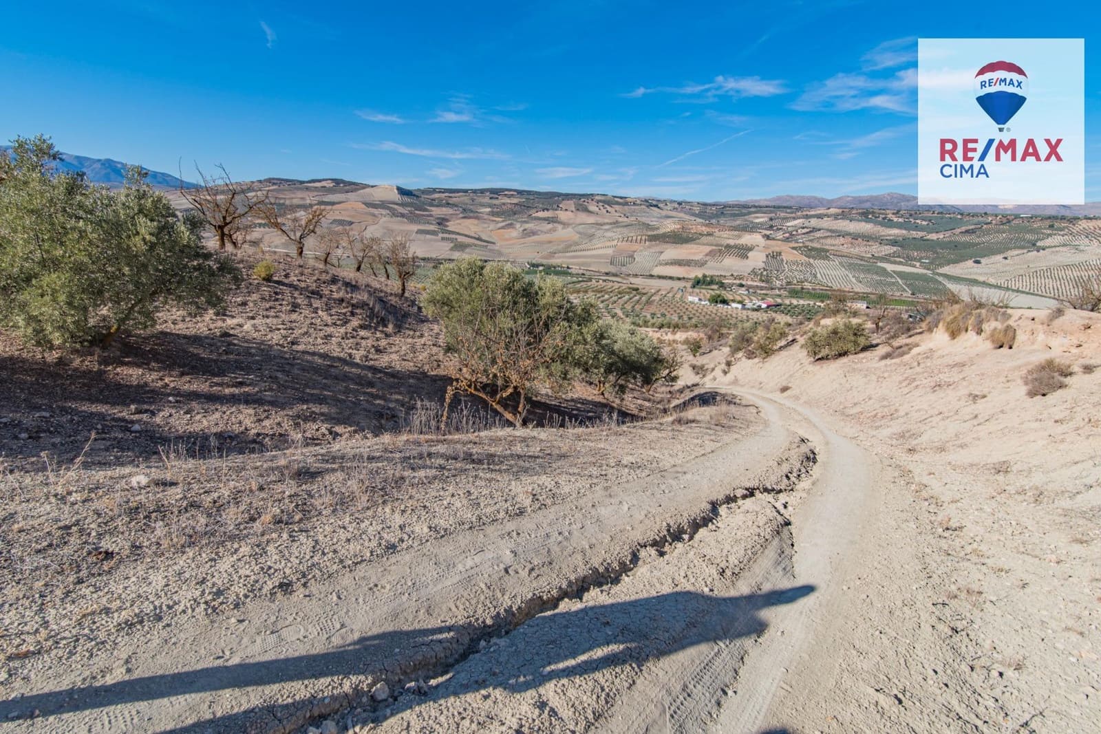 Undeveloped Land for sale in Alhama de Granada - € 69,000 (Ref: 8578155)