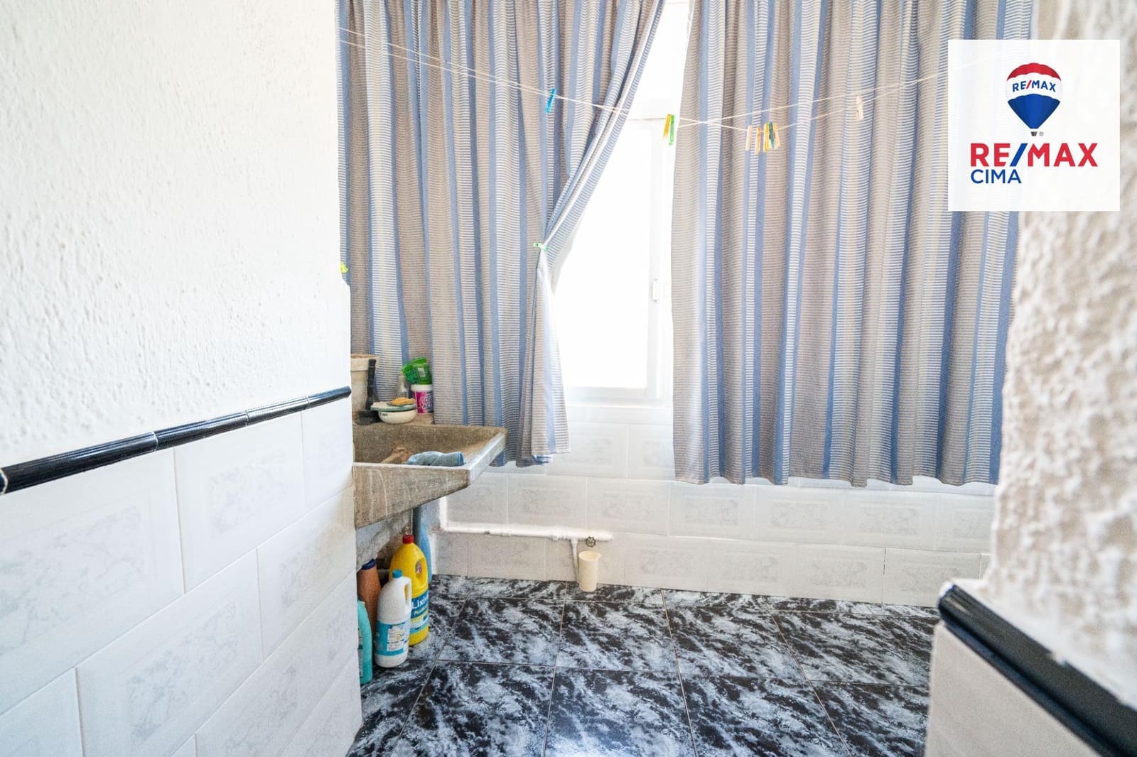 5 sovrum Radhus till salu i Zujar - 78 000 € (Ref: 8595415)