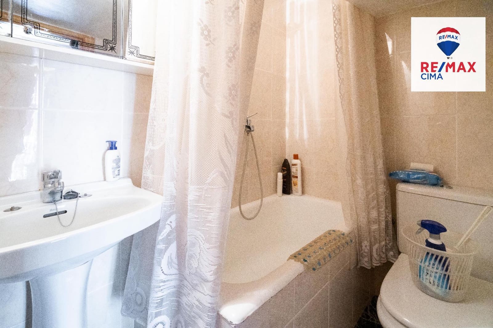 5 sovrum Radhus till salu i Zujar - 78 000 € (Ref: 8595415)