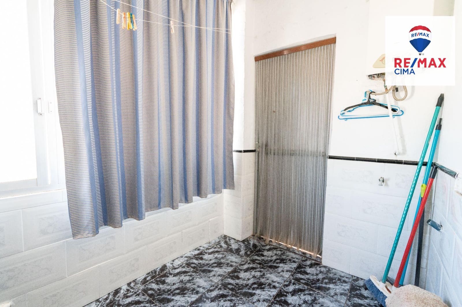 5 sovrum Radhus till salu i Zujar - 78 000 € (Ref: 8595415)