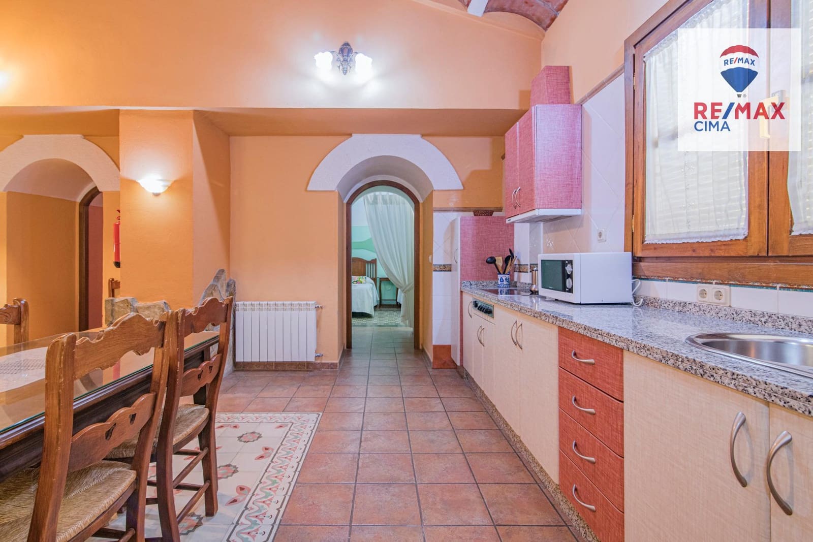 30 bedroom Hotel for sale in Benalua de Guadix with pool garage - € 2,999,999 (Ref: 8626710)