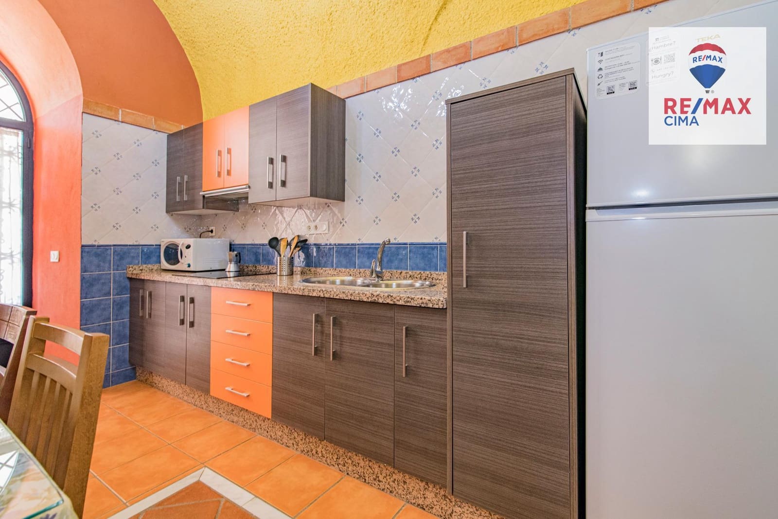 30 bedroom Hotel for sale in Benalua de Guadix with pool garage - € 2,999,999 (Ref: 8626710)
