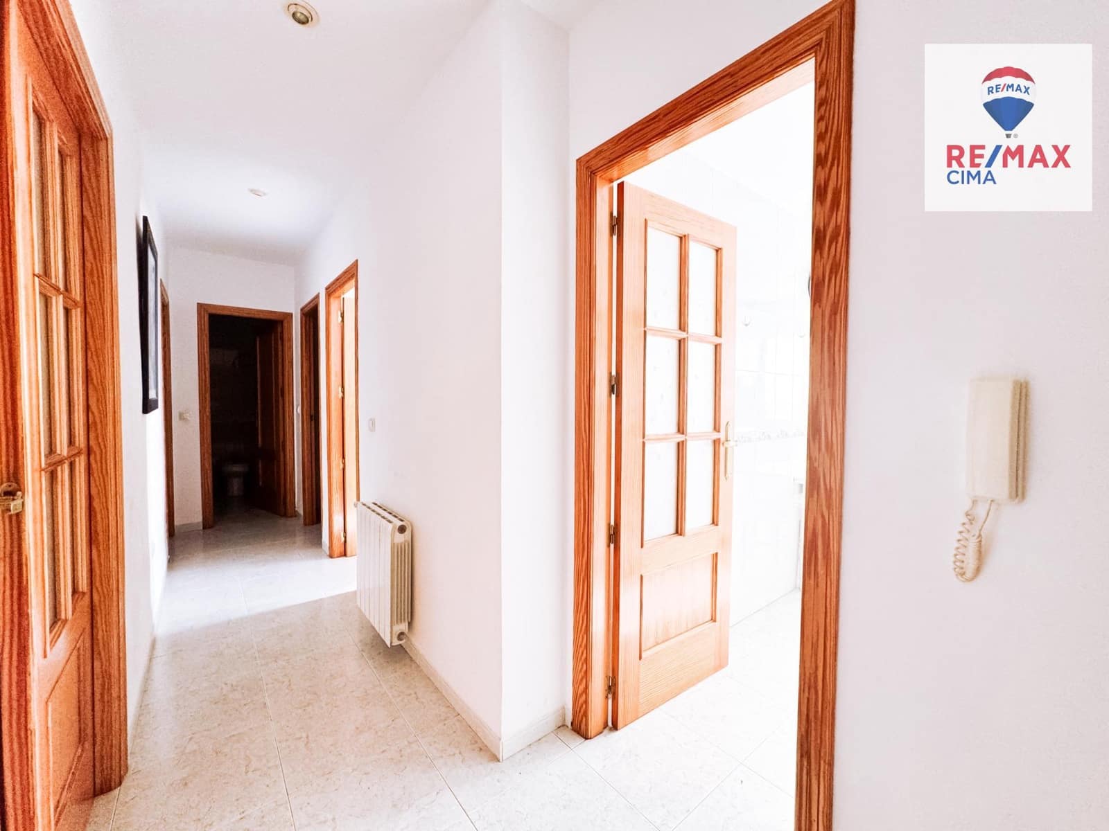 3 sypialnia Mieszkanie na sprzedaż w Baza - 79 500 € (Ref: 8638653)