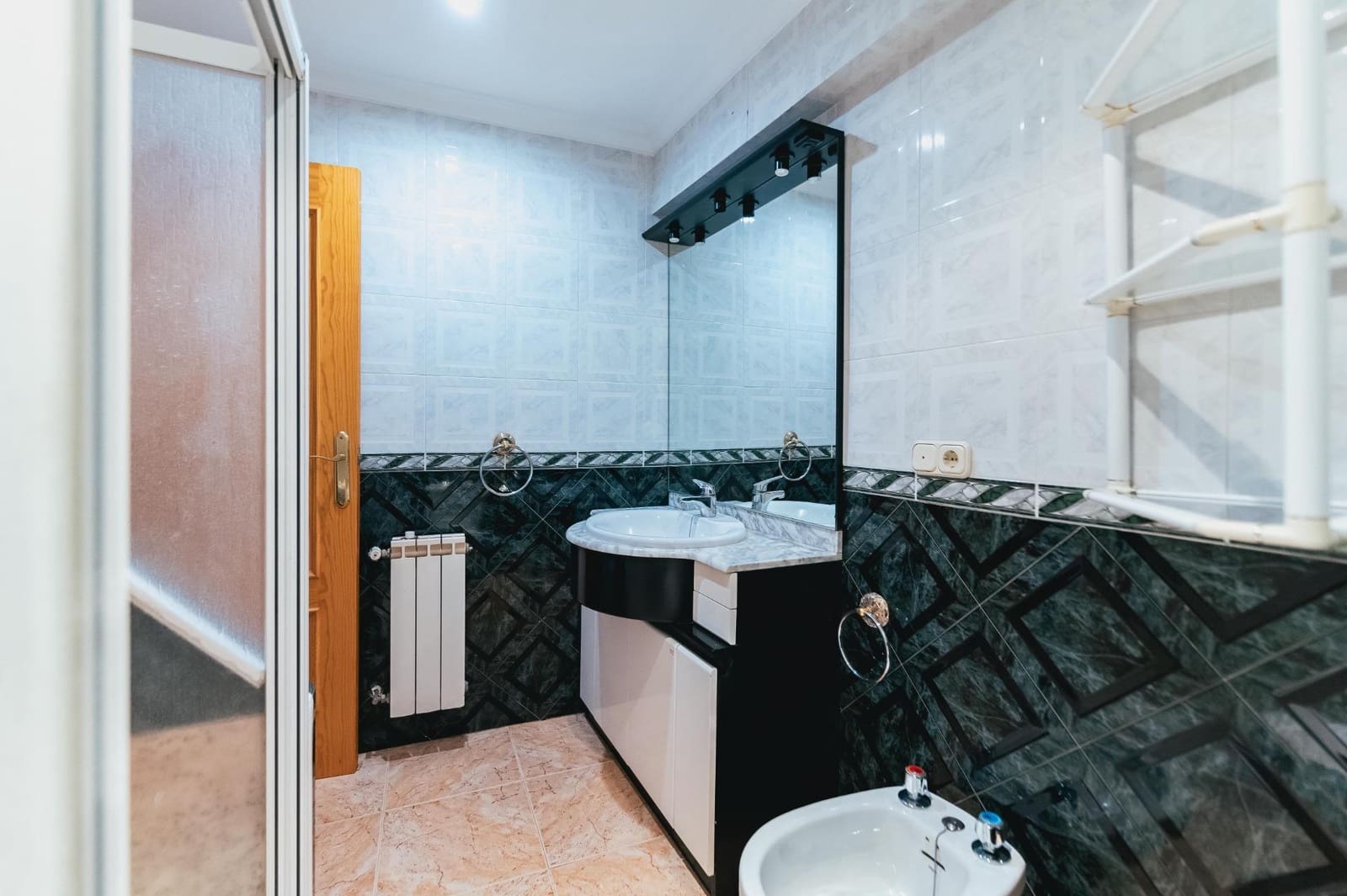 3 camera da letto Appartamento in vendita in Baza - 74.000 € (Rif: 8638656)