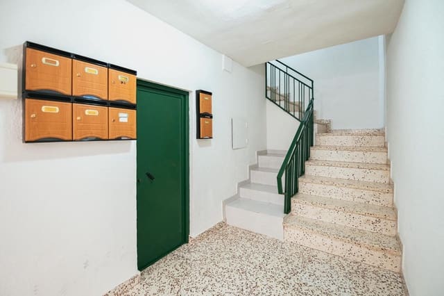 3 camera da letto Appartamento in vendita in Baza - 74.000 € (Rif: 8638656)