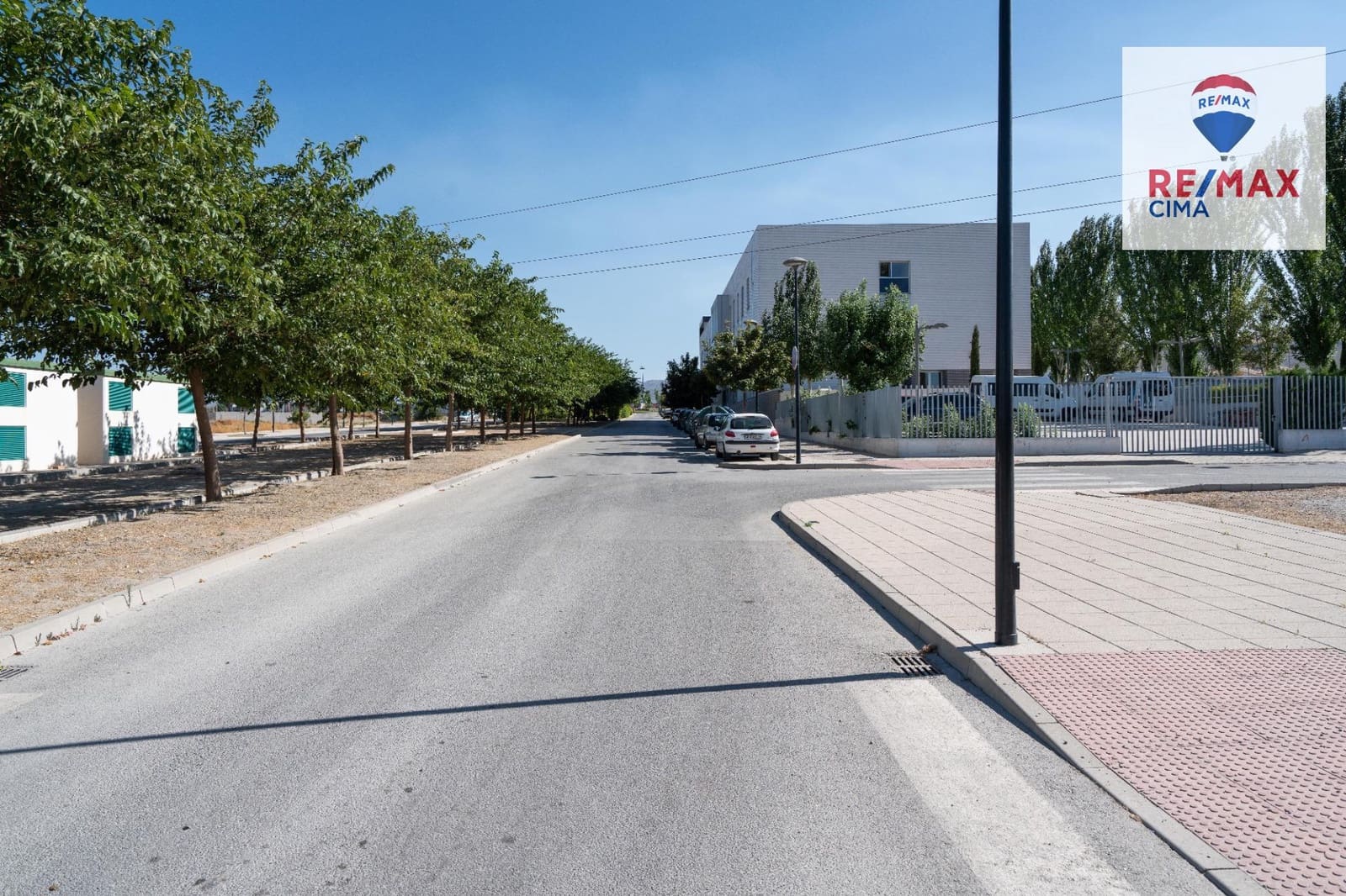 Terrain à Bâtir à vendre à Baza - 125 000 € (Ref: 8645269)