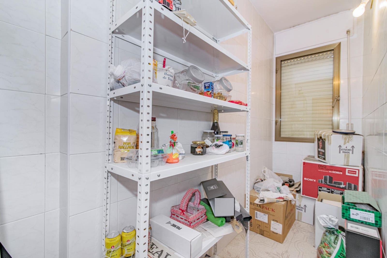 4 makuuhuone Asunto myytävänä paikassa Montefrio - 94 900 € (Ref: 8662824)