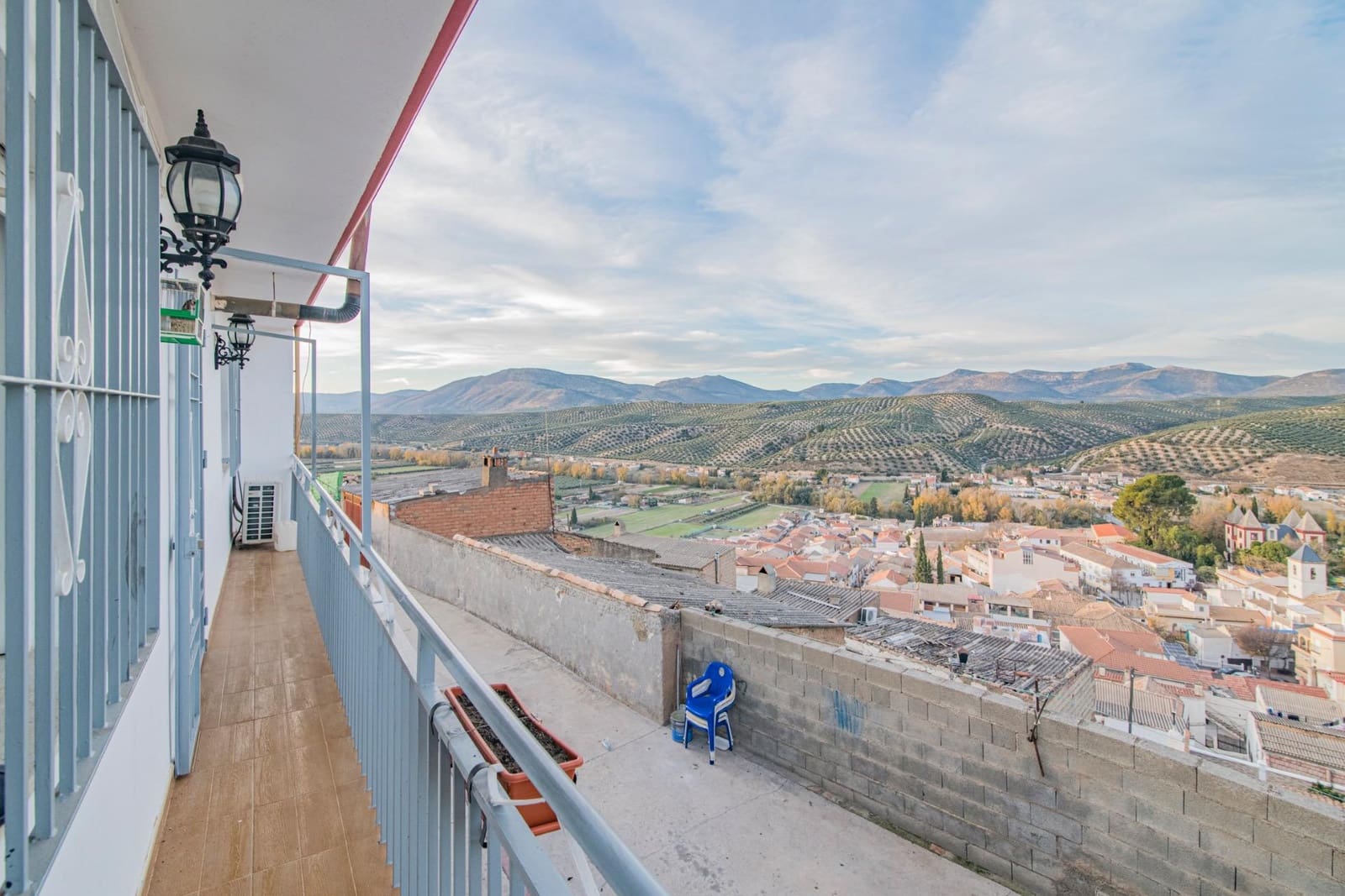 5 chambre Villa/Maison Mitoyenne à vendre à Deifontes avec garage - 99 900 € (Ref: 8688045)