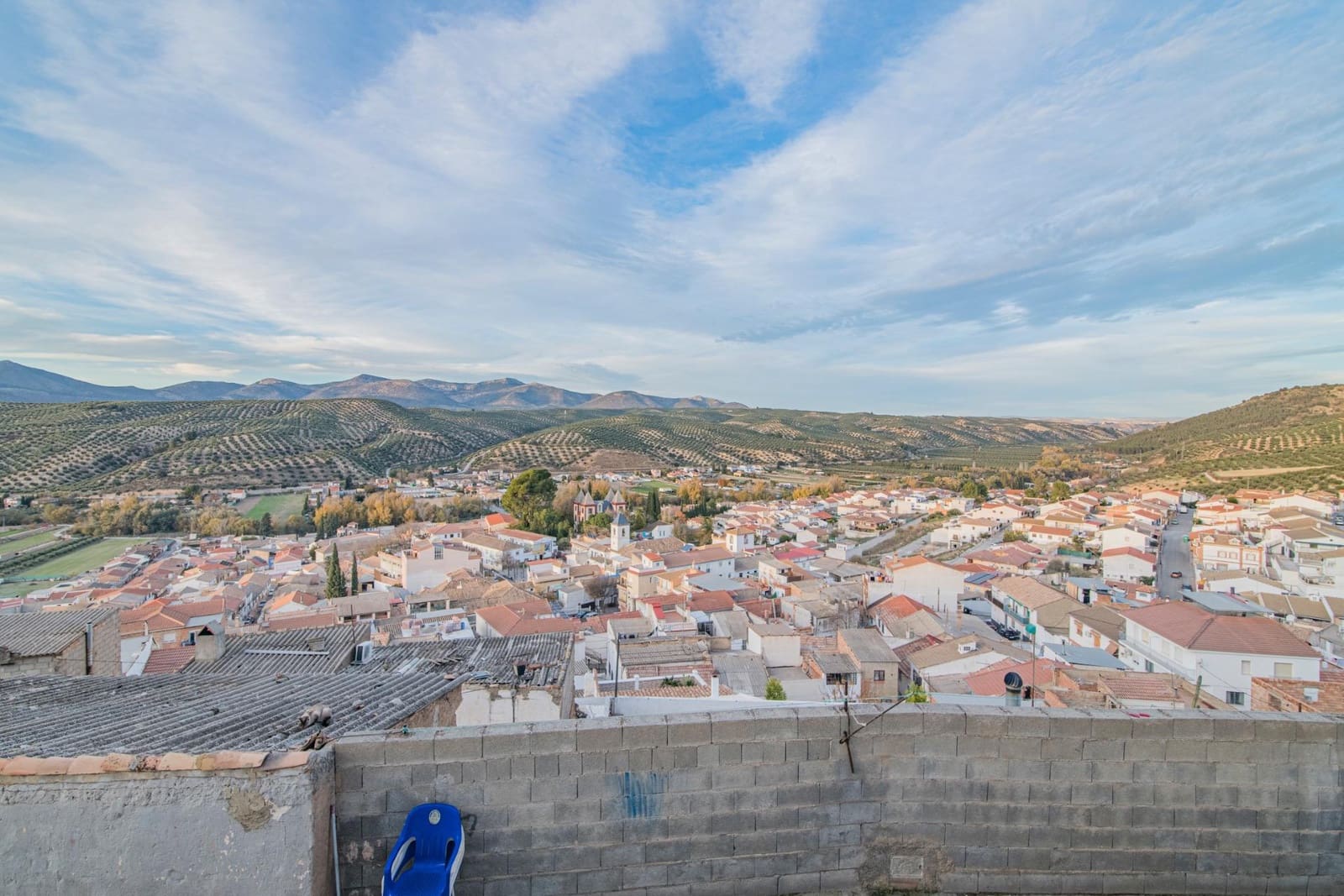 5 chambre Villa/Maison Mitoyenne à vendre à Deifontes avec garage - 99 900 € (Ref: 8688045)