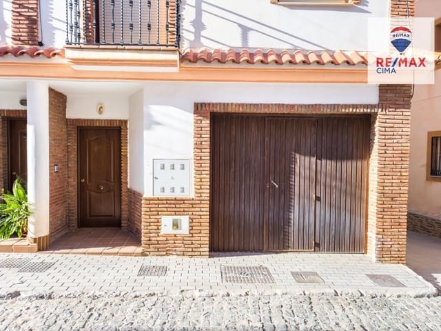 3 chambre Villa/Maison Mitoyenne à vendre à Zújar avec garage - 130 000 € (Ref: 8709877)