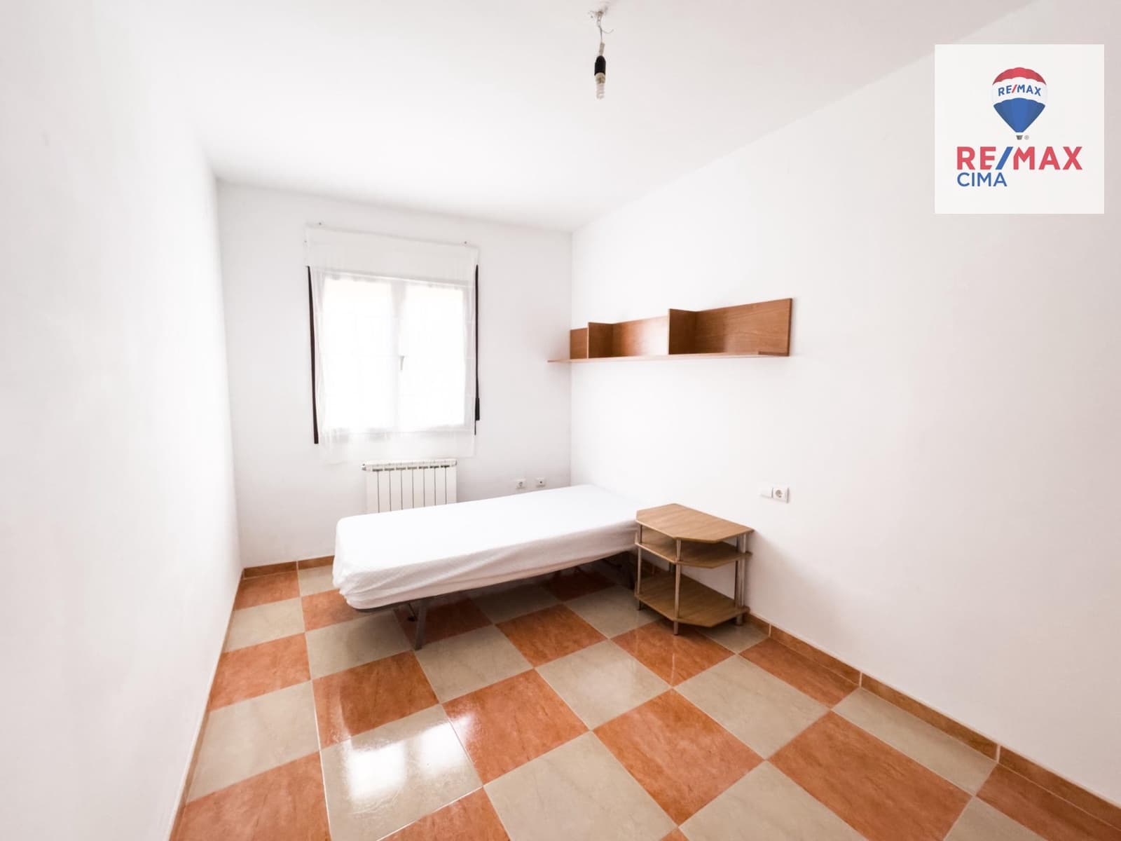 3 chambre Villa/Maison Mitoyenne à vendre à Zujar avec garage - 130 000 € (Ref: 8709877)