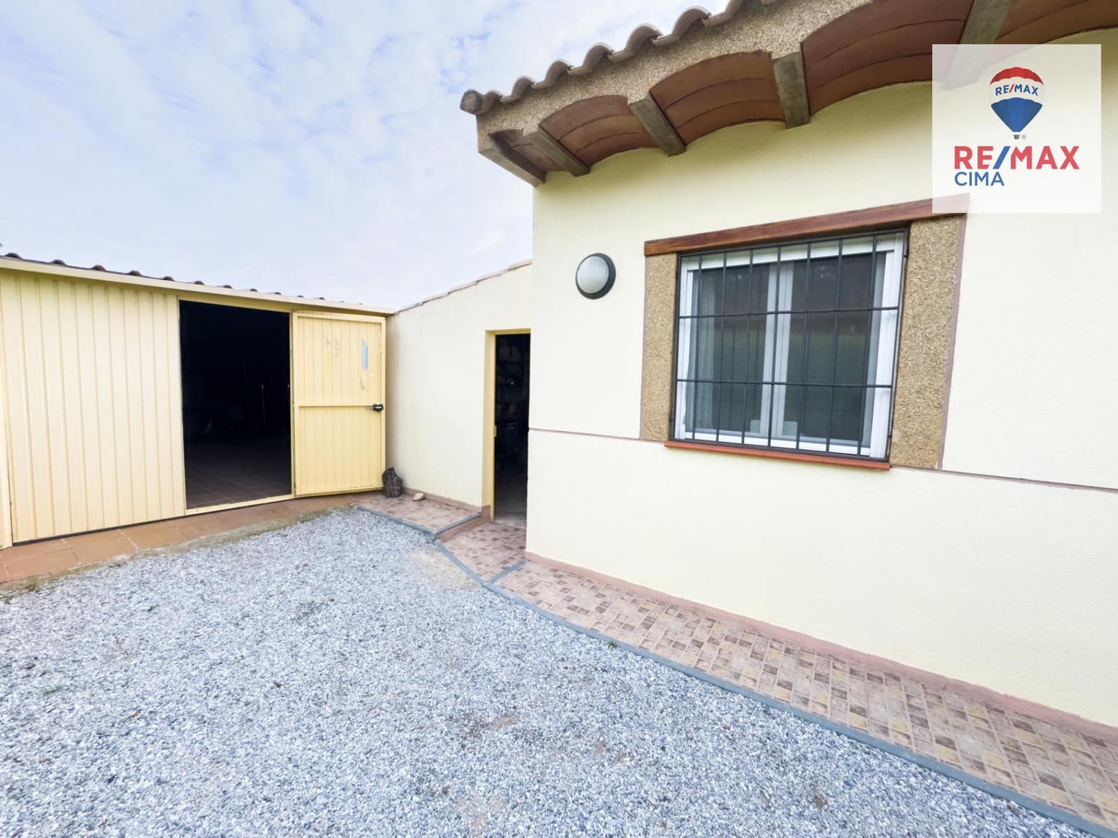 2 makuuhuone Maalaistalo myytävänä paikassa Pozo Alcon mukana uima-altaan 
autotalli - 132 000 € (Ref: 8743662)