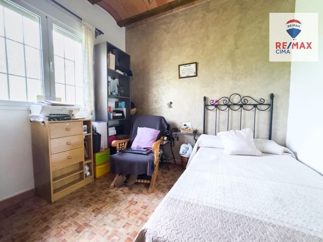 2 slaapkamer Finca/Landhuis te koop in Pozo Alcón met zwembad garage - € 132.000 (Ref: 8743662)