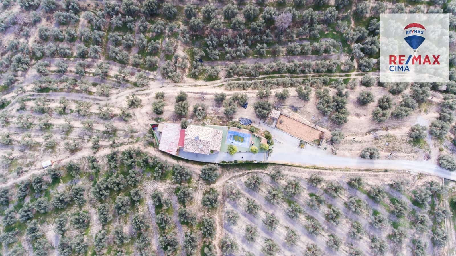 2 makuuhuone Maalaistalo myytävänä paikassa Pozo Alcon mukana uima-altaan 
autotalli - 132 000 € (Ref: 8743662)