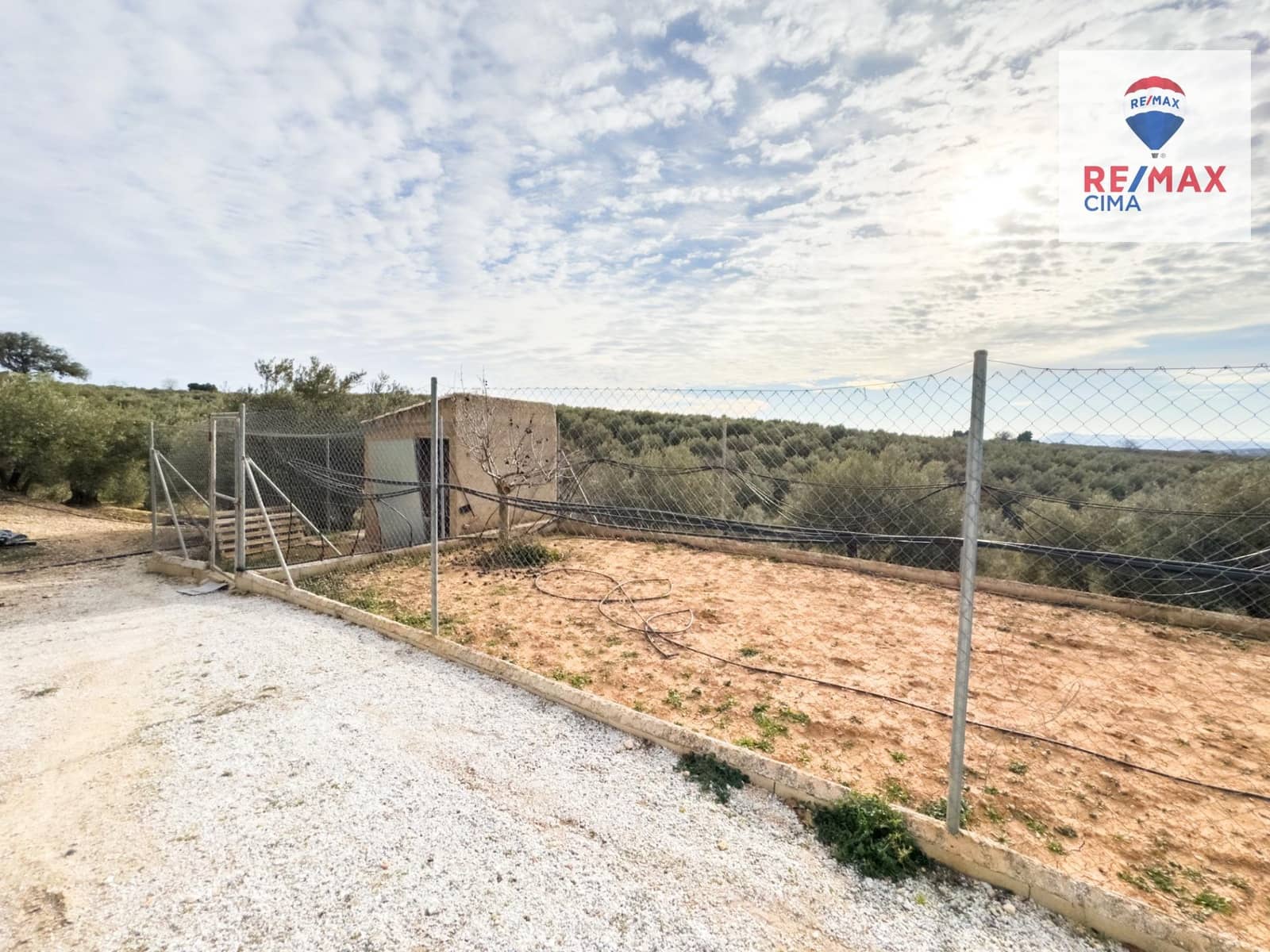 2 makuuhuone Maalaistalo myytävänä paikassa Pozo Alcon mukana uima-altaan 
autotalli - 132 000 € (Ref: 8743662)