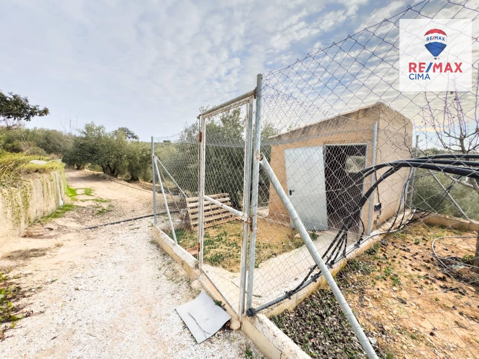 2 makuuhuone Maalaistalo myytävänä paikassa Pozo Alcon mukana uima-altaan 
autotalli - 132 000 € (Ref: 8743662)