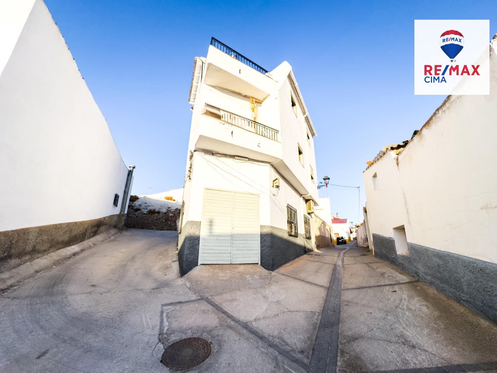 5 sypialnia Dom na sprzedaż w Cullar - 87 000 € (Ref: 8752458)