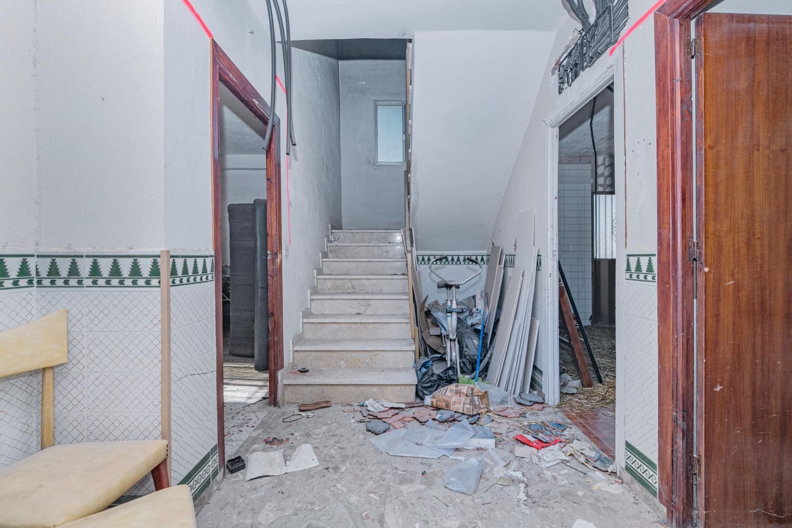 7 soverom Hus til salgs i Gojar - € 206 500 (Ref: 8786624)