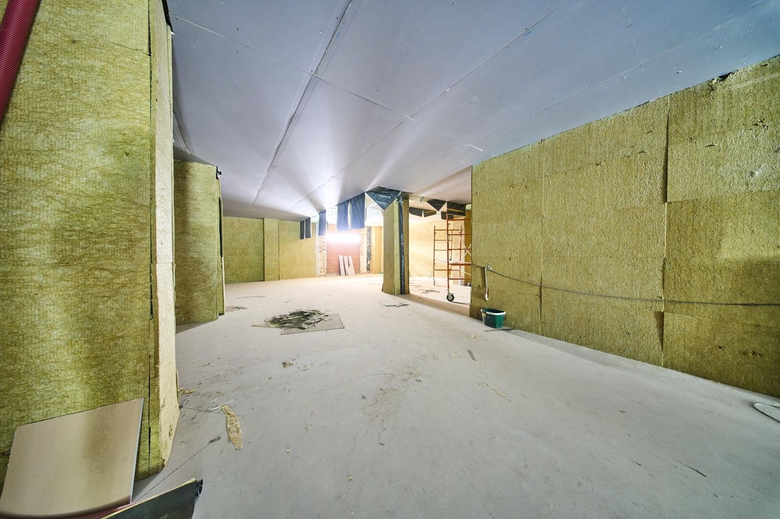 Erhverv til leje i Granada by - € 2.250 (Ref: 8836561)