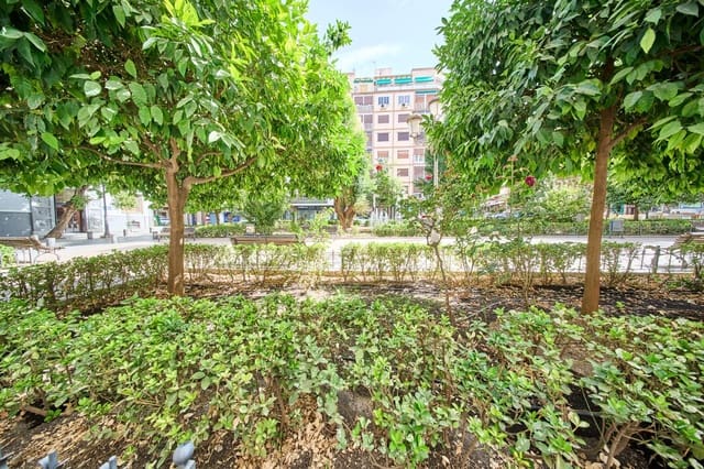 Commercieel te huur in Camino de Ronda - Rosaleda, Granada stad - € 2.250 (Ref: 8836561)