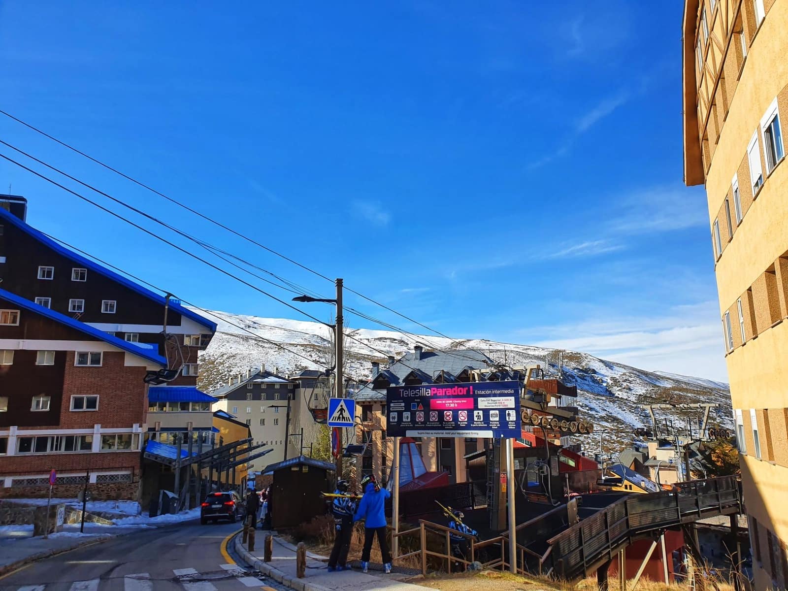 2 bedroom Apartment for sale in Sierra Nevada with pool garage - € 179,900 (Ref: 8839147)