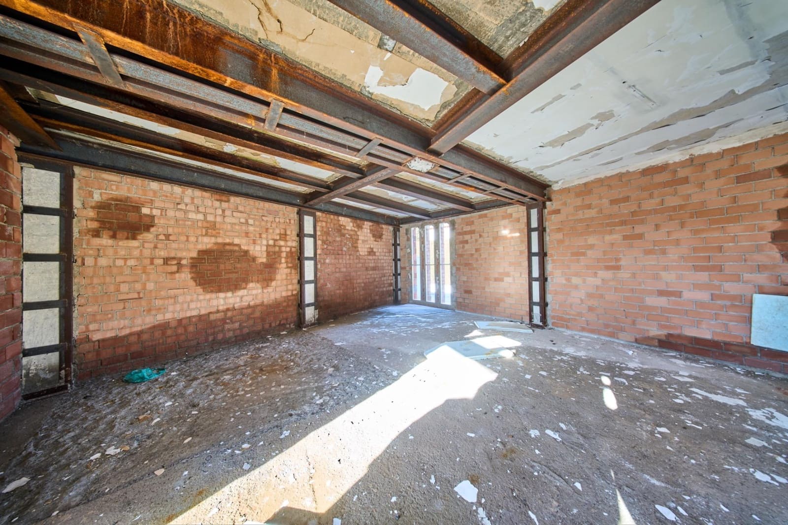 3 Zimmer Villa zu verkaufen in Las Gabias - 125.000 € (Ref: 8841238)