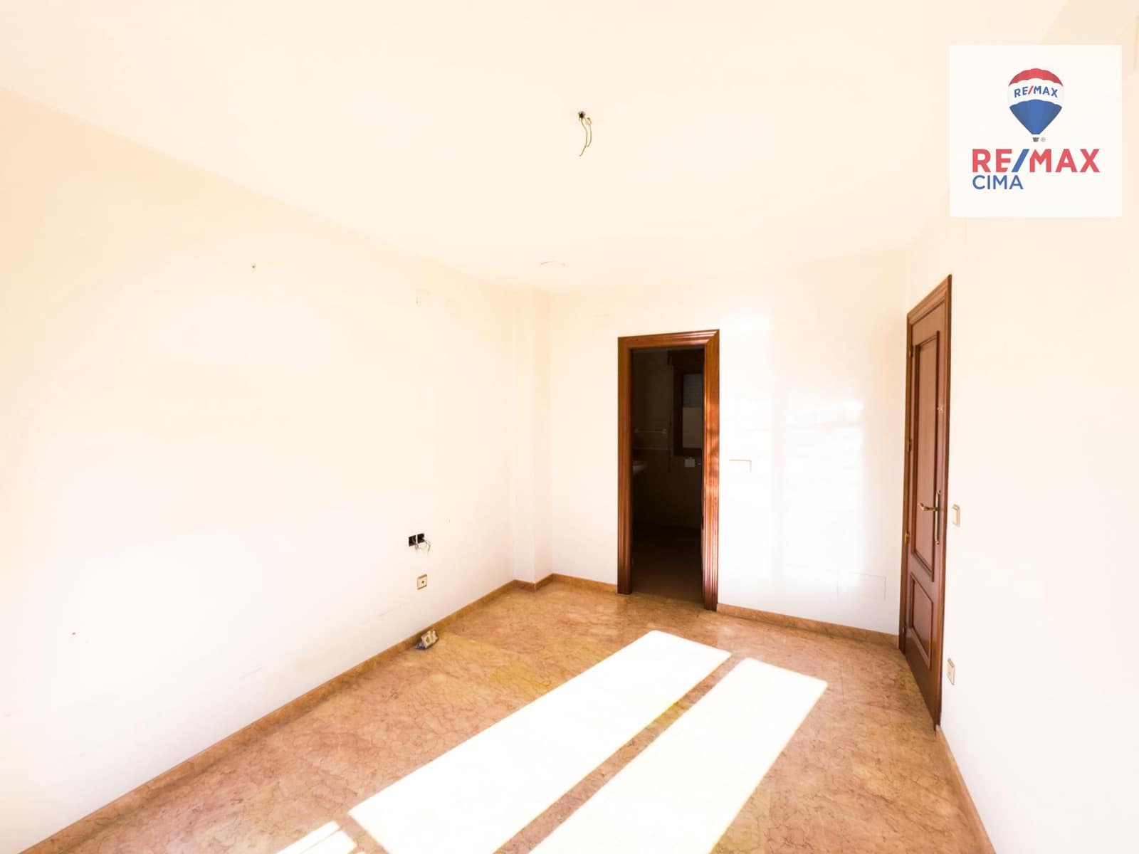 3 slaapkamer Flat te koop in Benamaurel - € 89.900 (Ref: 8841239)