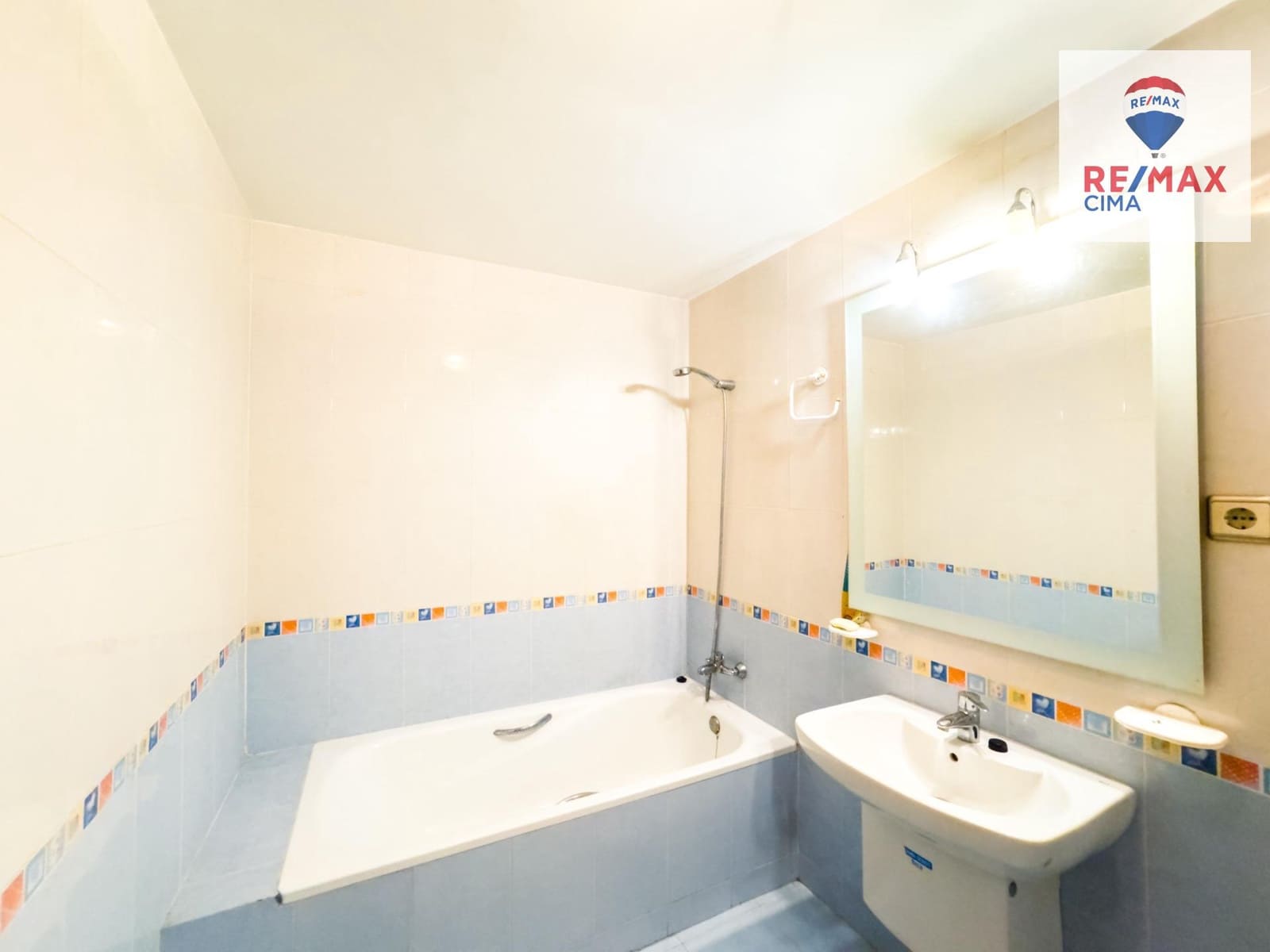 3 slaapkamer Flat te koop in Benamaurel - € 89.900 (Ref: 8841239)
