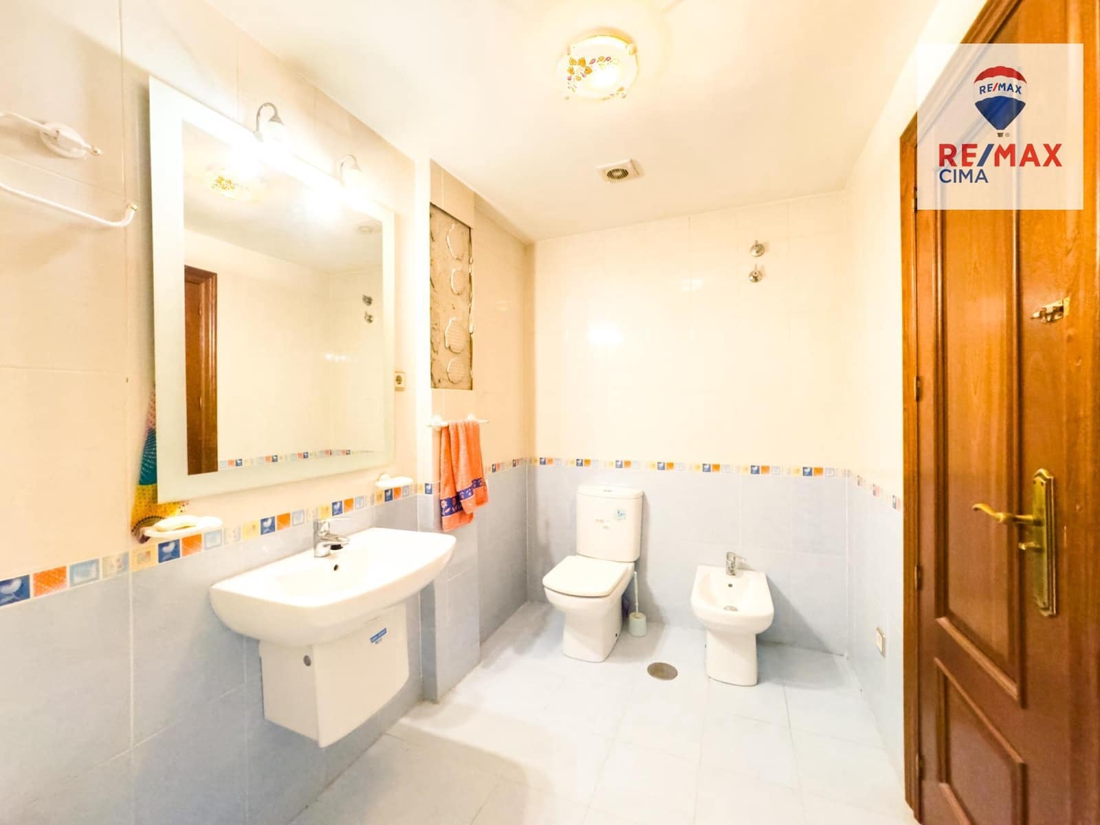3 slaapkamer Flat te koop in Benamaurel - € 89.900 (Ref: 8841239)