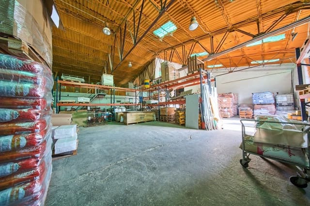 Yritys myytävänä paikassa Atarfe - 319 000 € (Ref: 8859636)