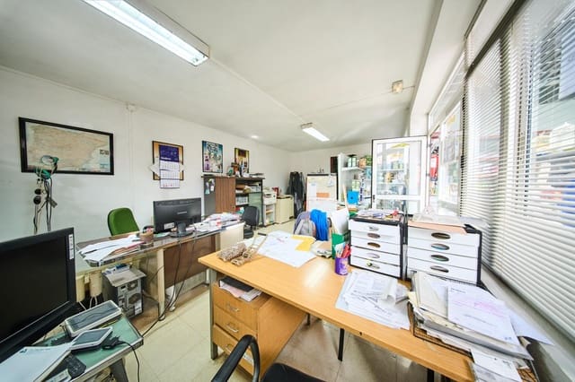 Biznes na sprzedaż w Atarfe - 290 000 € (Ref: 8859636)
