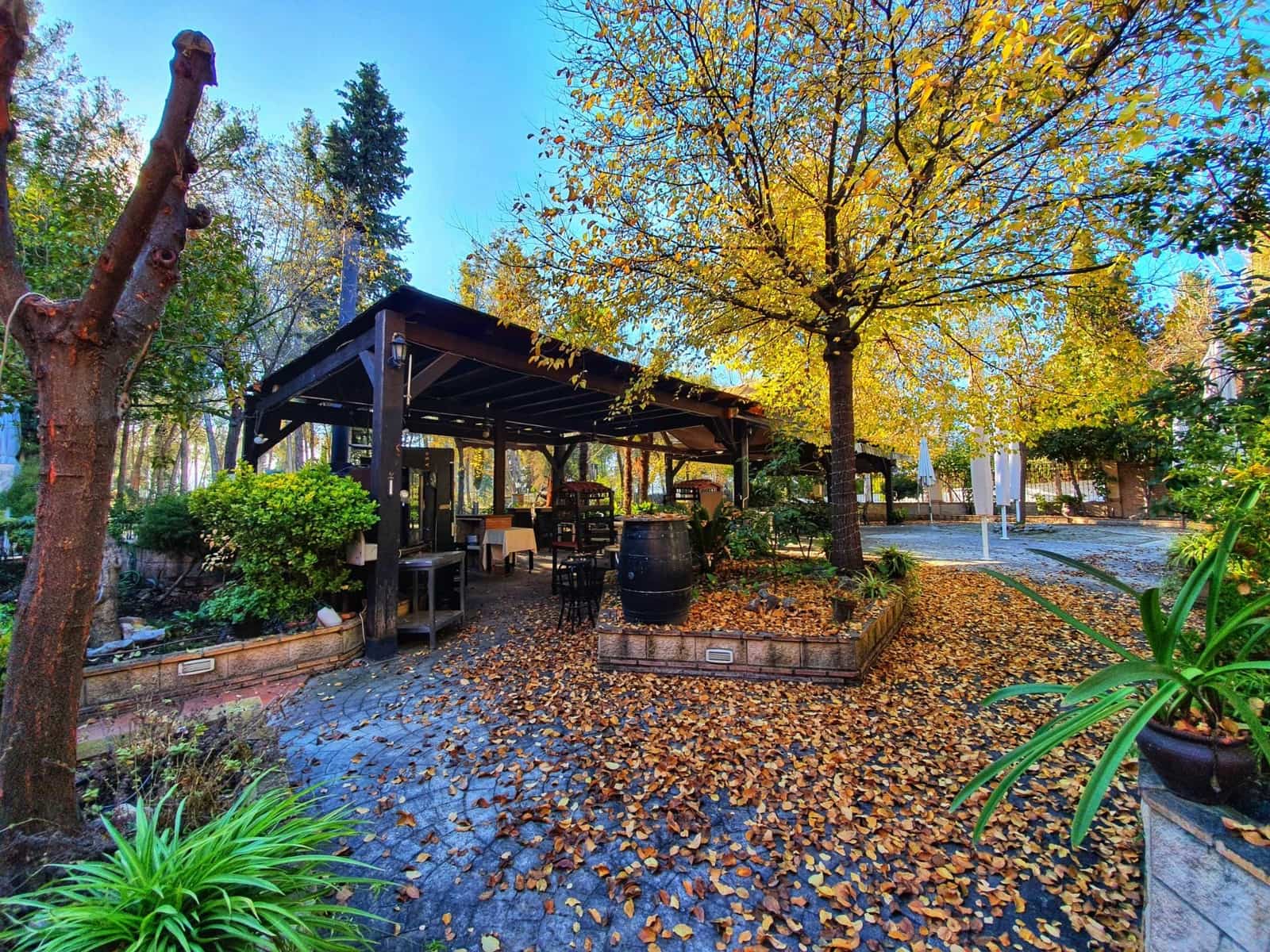 Virksomhed til salg i Atarfe med garage - € 975.000 (Ref: 8860793)