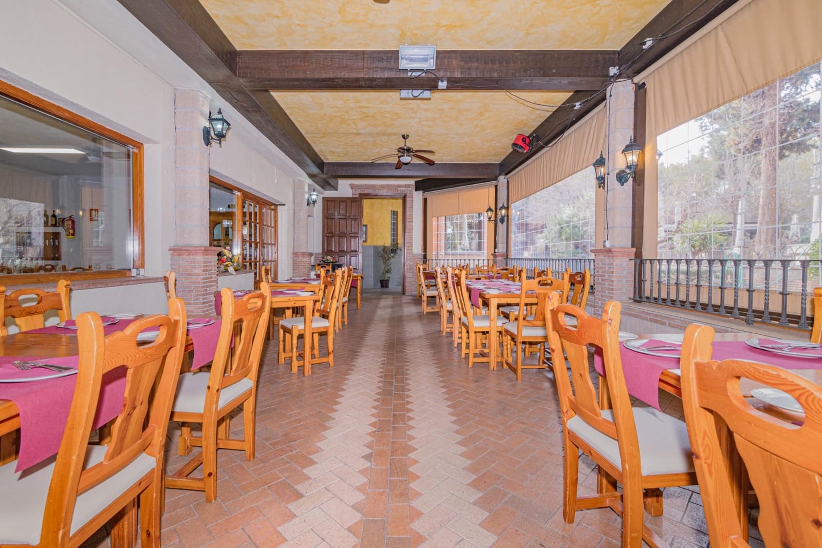 Azienda in vendita in Atarfe con garage - 975.000 € (Rif: 8860793)