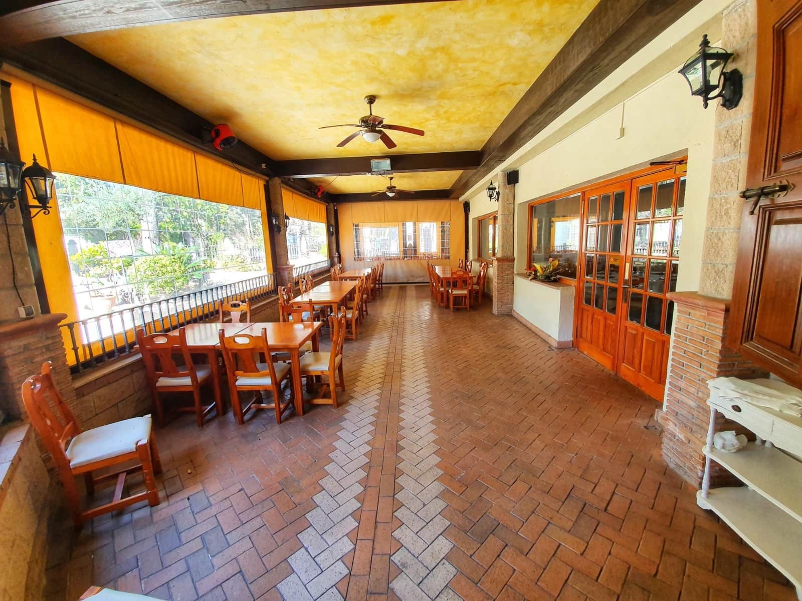 Azienda in vendita in Atarfe con garage - 975.000 € (Rif: 8860793)