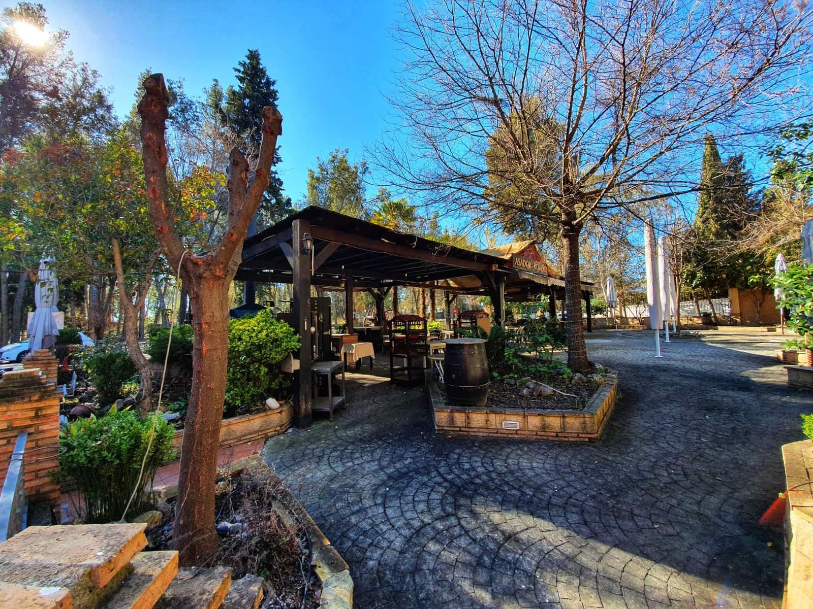 Azienda in vendita in Atarfe con garage - 975.000 € (Rif: 8860793)